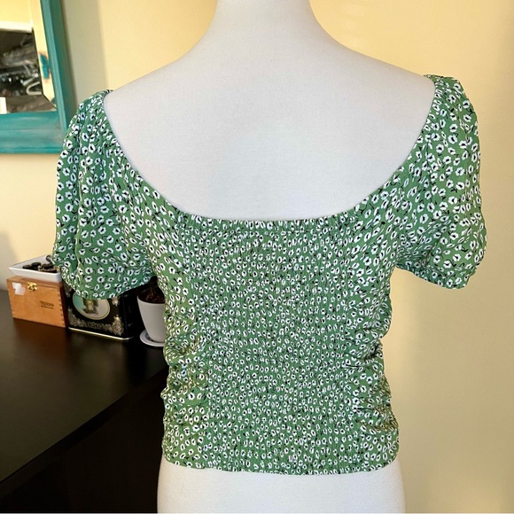 H&M Floral Smocked Top - Picture 5 of 7